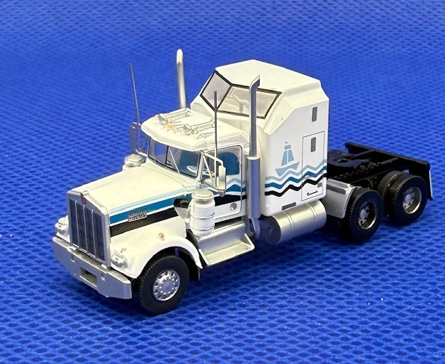 Trainworx N Kenworth W900 Aerodyne- Kenworth Canadiana Bonavista