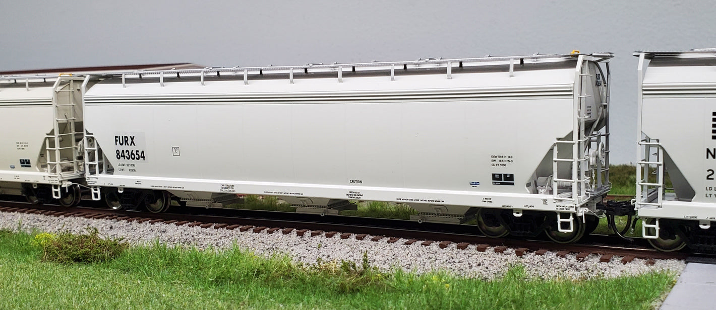 HO Thrall 5150 Hopper FURX ex-CN
