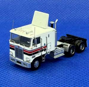 Trainworx N Kenworth K100- Kenworth Canadiana Saguenay